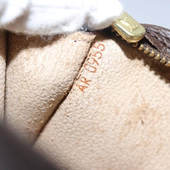 LOUIS VUITTON Monogram Bucket GM Pouch Accessory Pouch - Picture 12 of 16